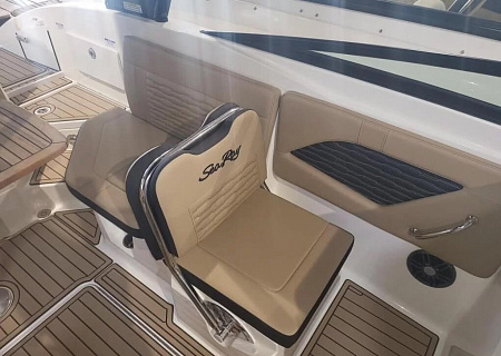 Катер Sea Ray 230 SPXE