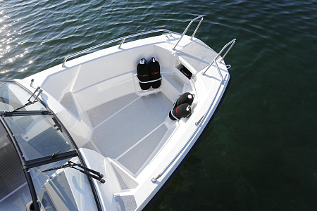 Катер Finnmaster Husky R7