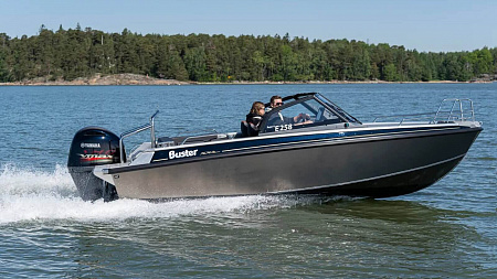 Катер Buster XXL V Max Edition