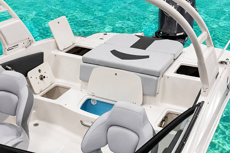 Катер Chaparral 21 SSi OB Ski & Fish