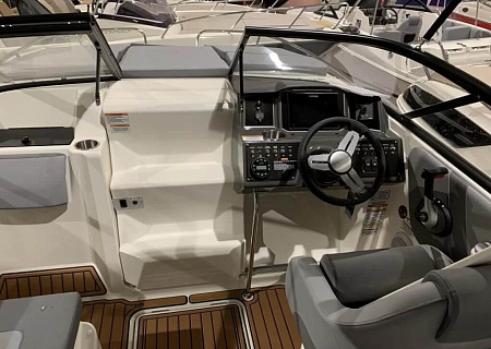 Катер Bayliner VR 6 C
