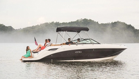 Катер Sea Ray 250 SDXE