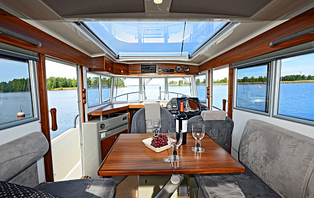 Морской катер Sargo 28