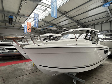 Катер Jeanneau Merry Fisher 695 S2