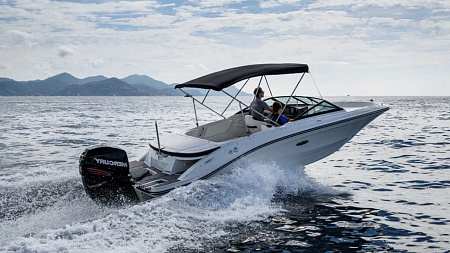 Катер Sea Ray 210 SPXE