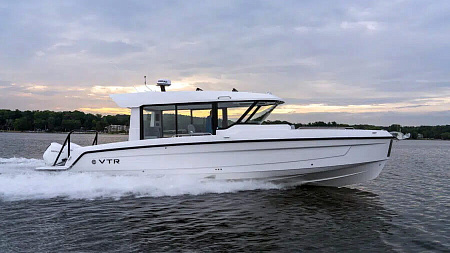 Cruisers Yachts 38 VTR EC