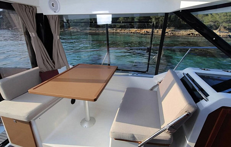 Катер Jeanneau Merry Fisher 895 Offshore